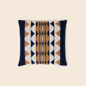 Deco Cushion 001 slide 1 Deco Cushion 001