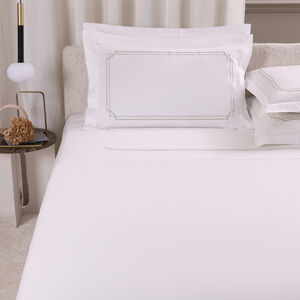 slide 2 Layering Embroidery Sheet Set