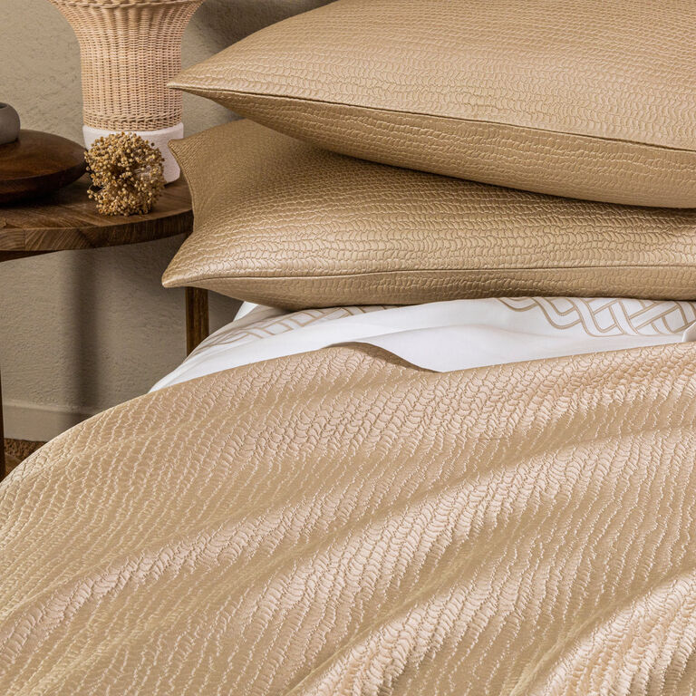 slide 5 Luxury Earth Bedspread