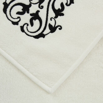 Ornate Medallion Embroidered Hand Towel