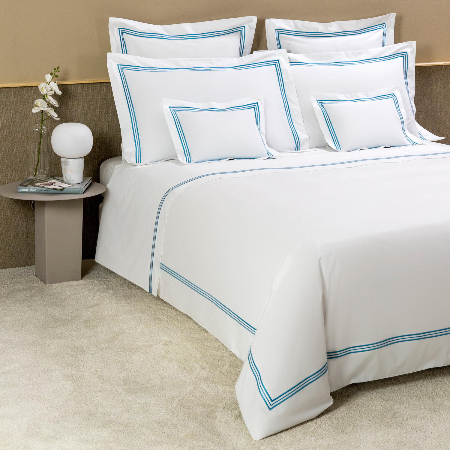 slide 4 Triplo Bourdon Duvet Cover Set