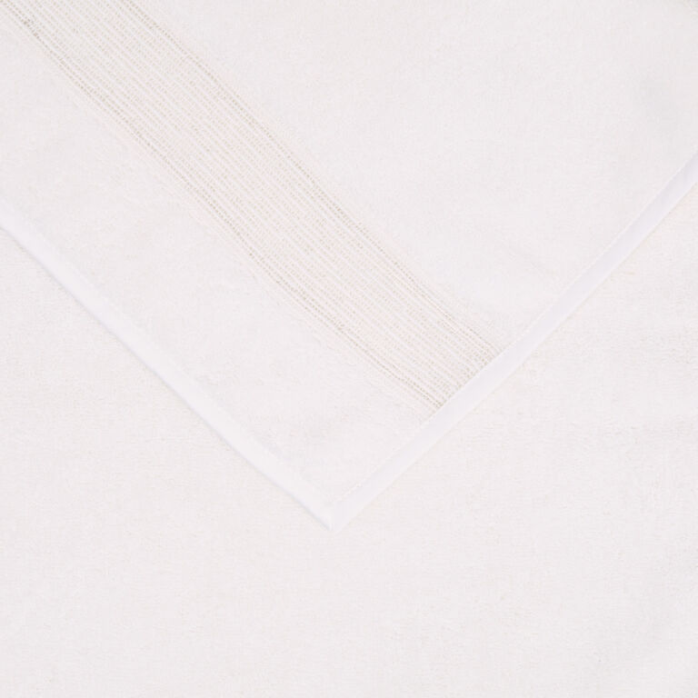 slide 5 Balance Lace Bath Towel