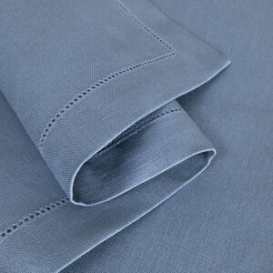 slide 5 Artistry Ajour Napkins Set