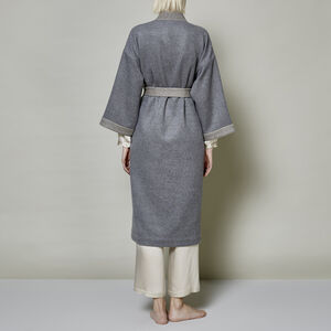 Palace Robe slide 4 Palace Robe