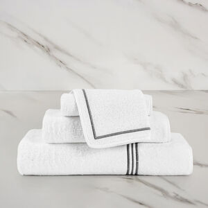 slide 1 Triplo Bourdon Wash Cloth