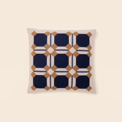 Deco Cushion 004