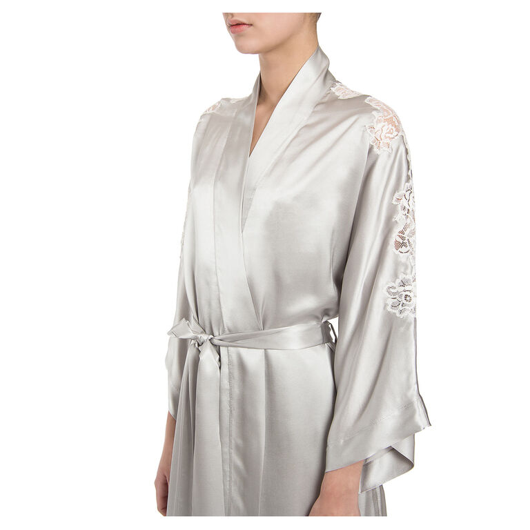 slide 4 Shell Long Robe