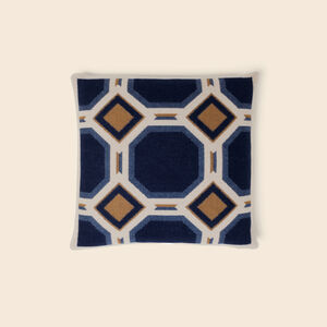 Deco Cushion 005 slide 1 Deco Cushion 005