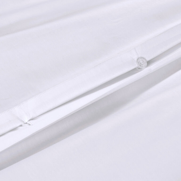 slide 3 Signature Triplo Sateen Duvet Cover