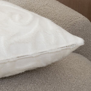 Luxury Alpaca Paisley Cushion Cover slide 3 Luxury Alpaca Paisley Cushion Cover