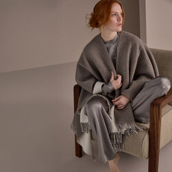 Sovana Knitted Cape