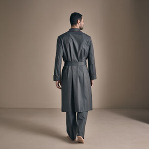 Majestic Robe slide 3 Majestic Robe