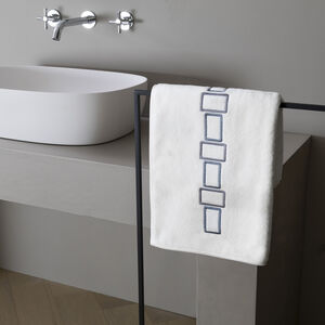 Bold Bicolor Embroidery Bath Towel slide 1 Bold Bicolor Embroidery Bath Towel