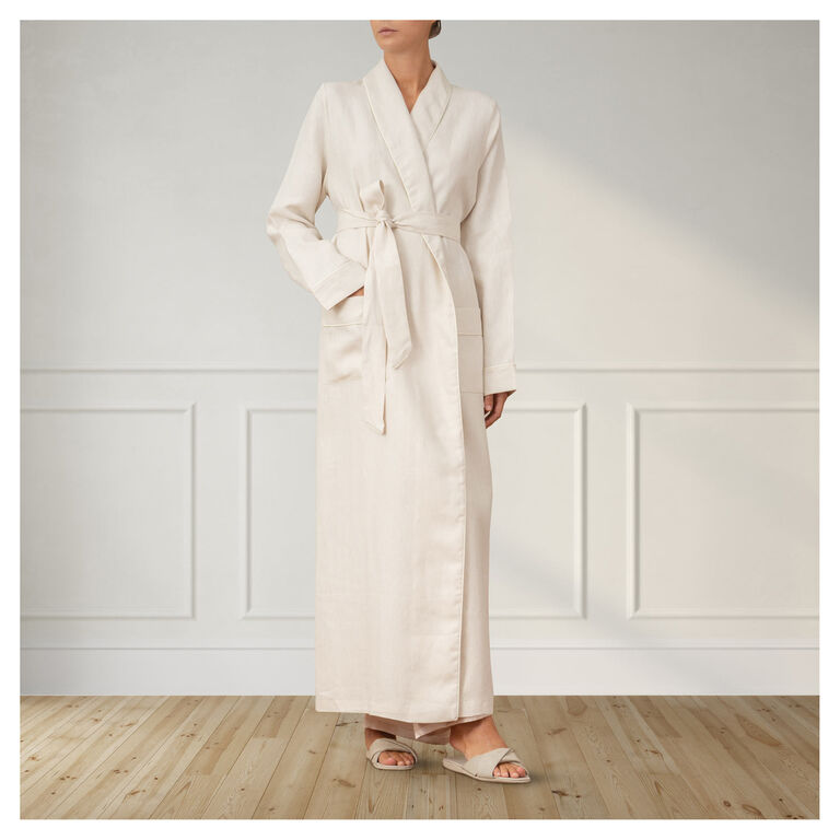 slide 1 Dafne Robe