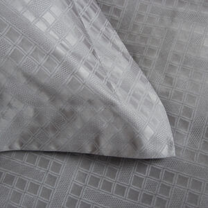slide 3 Frette 379 Euro Sham