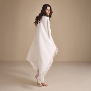 slide 4 Pure Cashmere Throw