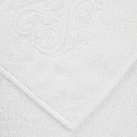 slide 3 Ornate Medallion Embroidered Hand Towel