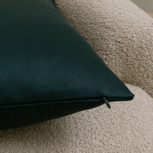 slide 3 Woolen Sateen Decorative Cushion Cover
