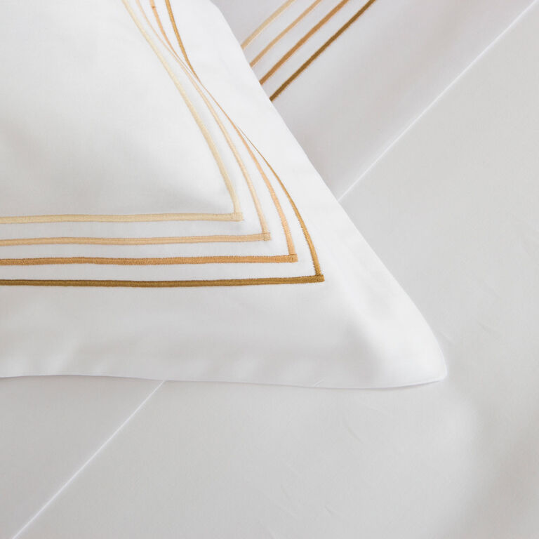 slide 3 Cruise Duvet Cover