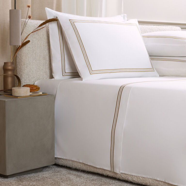 slide 1 Signature Triplo Sateen Sheet Set