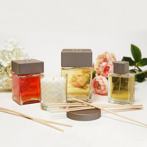 Tuberose Reed Diffuser slide 4 Tuberose Reed Diffuser