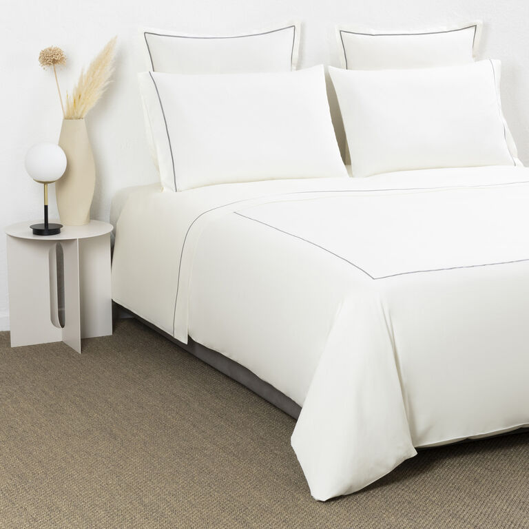 slide 4 Camelia Duvet Cover