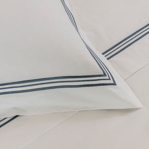 slide 3 Triplo Bourdon Sheet Set