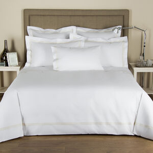 slide 4 Triplo Bourdon Duvet Cover