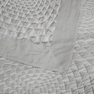 Pave Bedcover