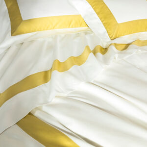 slide 5 Bicolore Duvet Cover Set