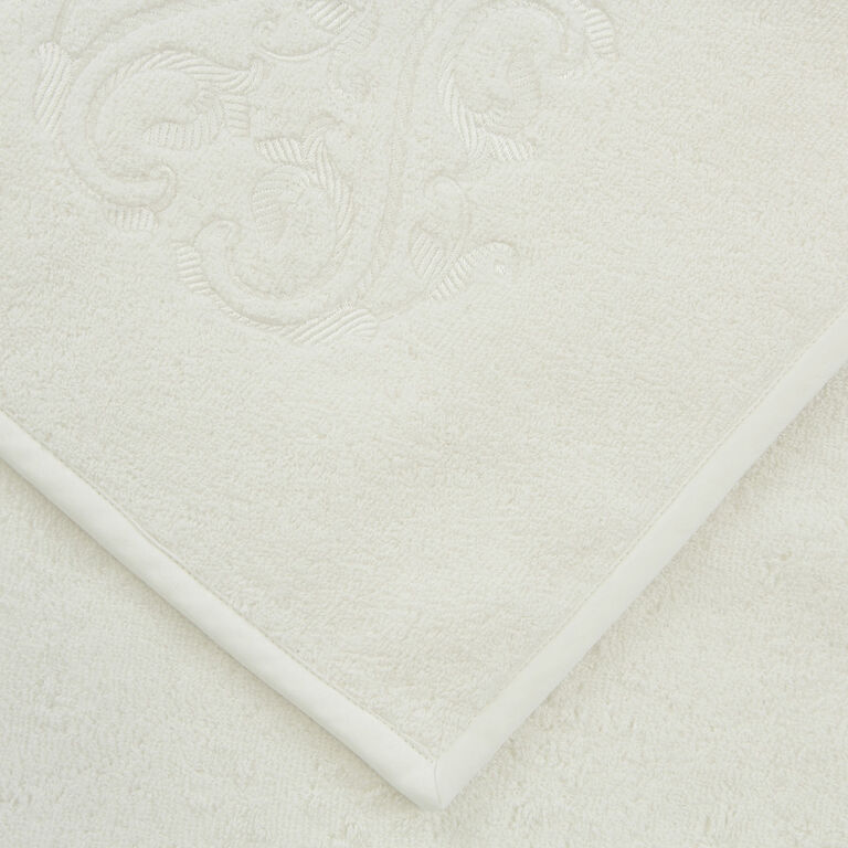 slide 3 Ornate Medallion Embroidered Bath Towel