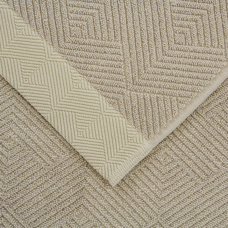 slide 3 Diamonds Wash Cloth