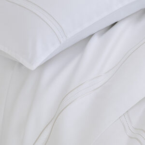 slide 5 Elegance Duvet Cover Set