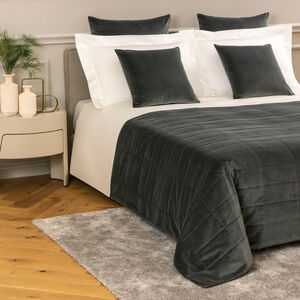 slide 4 Luxury Cashmere Velvet Decorative Cushion Cover