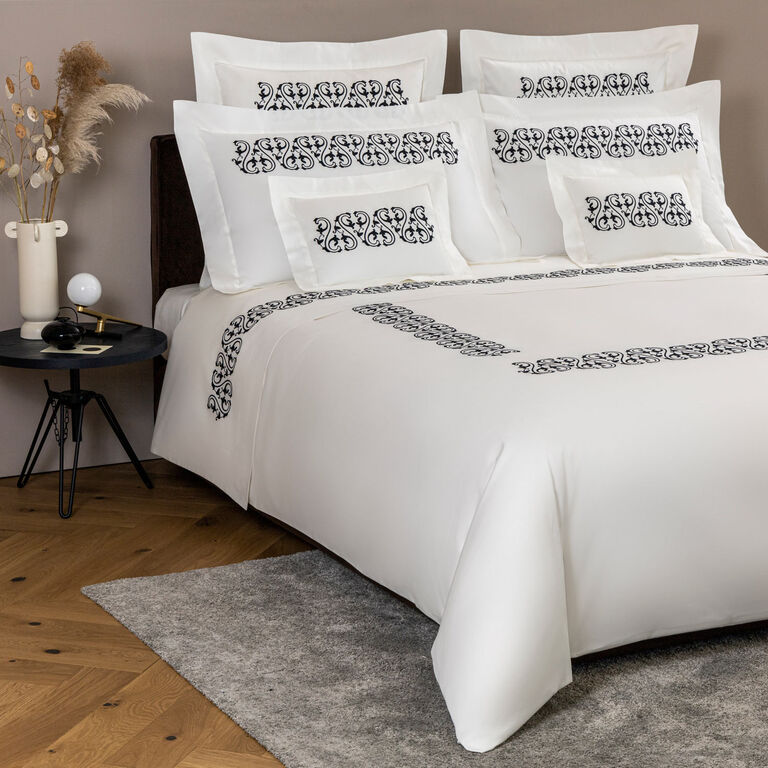 slide 4 Ornate Medallion Embroidered Sheet Set