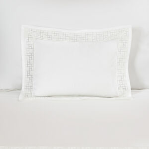 Maze Lace Boudoir slide 1 Maze Lace Boudoir