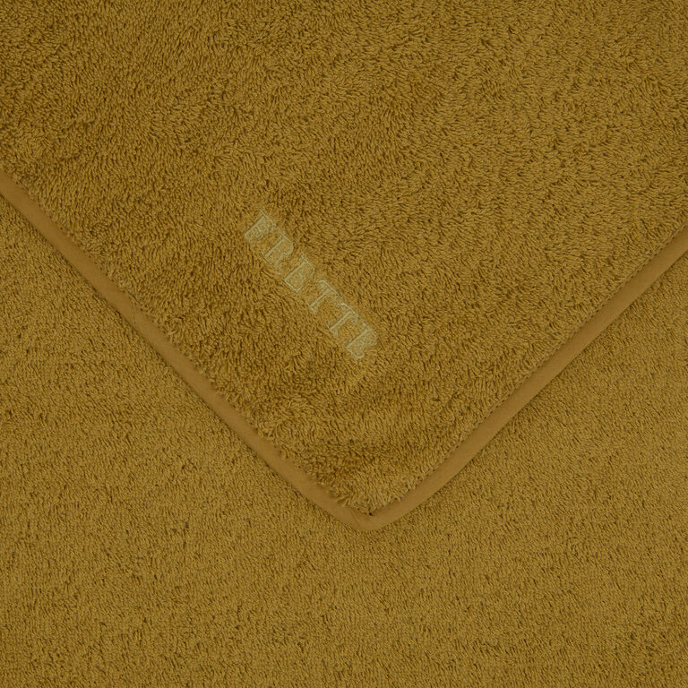 slide 5 Unito Hand Towel