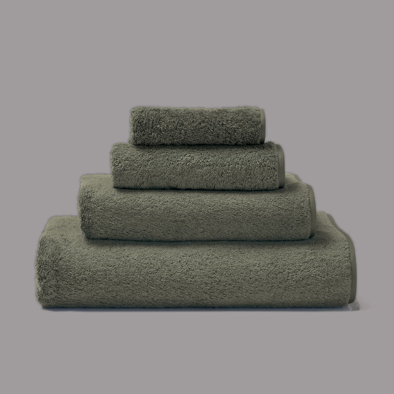 slide 4 Unito Bath Sheet