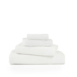 Diamonds Bath Towel