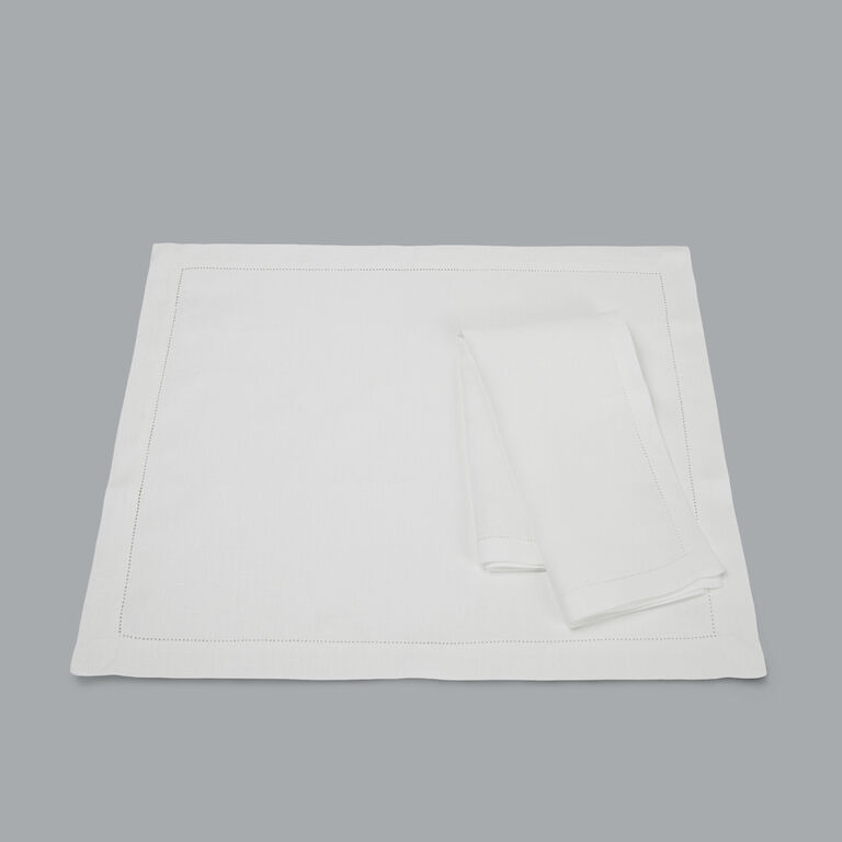 slide 2 Convivium Placemat Set