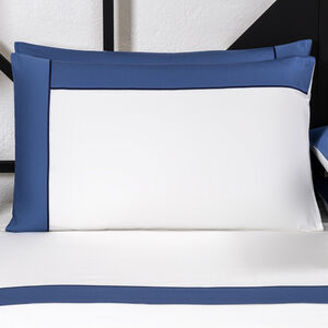 slide 1 Linear Pillowcase Set