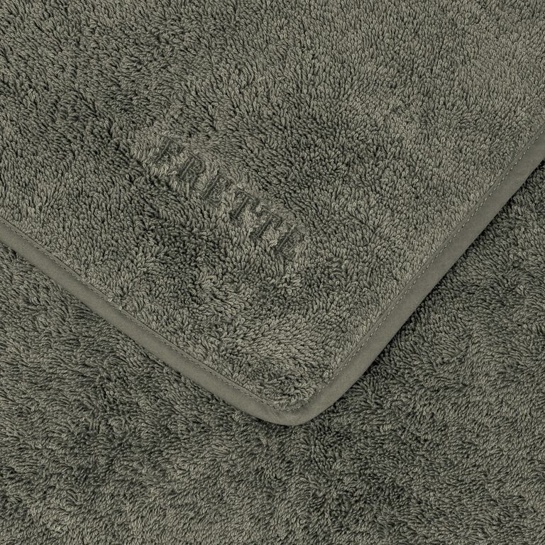 slide 5 Unito Bath Sheet