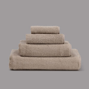 slide 4 Unito Bath Towel