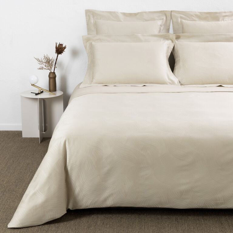 slide 1 Ephemeral Duvet Cover Set 