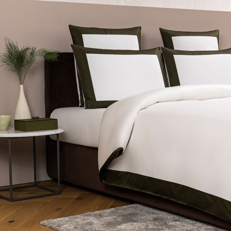 slide 2 Bold Duvet Cover