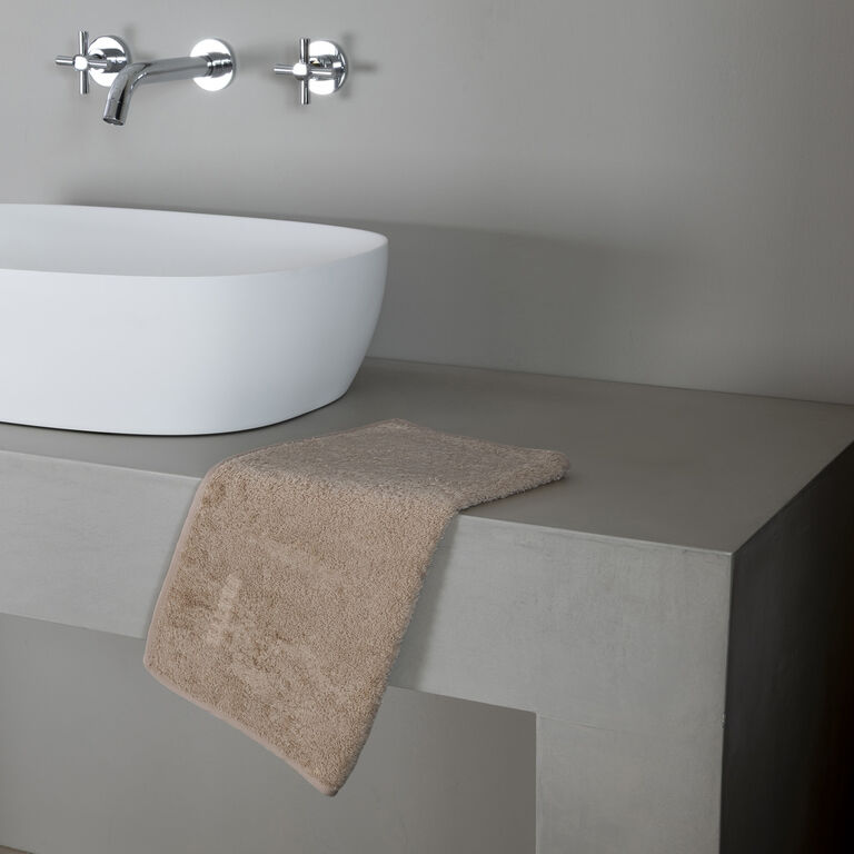 slide 1 Unito Hand Towel