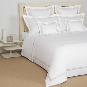 Triplo Bourdon Pillowcase slide 4 Triplo Bourdon Pillowcase
