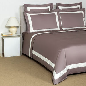slide 4 New Horizon Duvet Cover Taupe Ivory