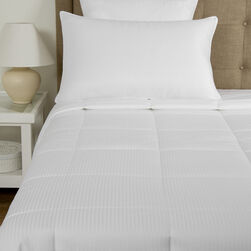 Nuvola Medium Down Alternative Comforter