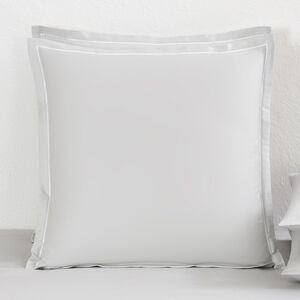 slide 1 Camelia Euro Sham